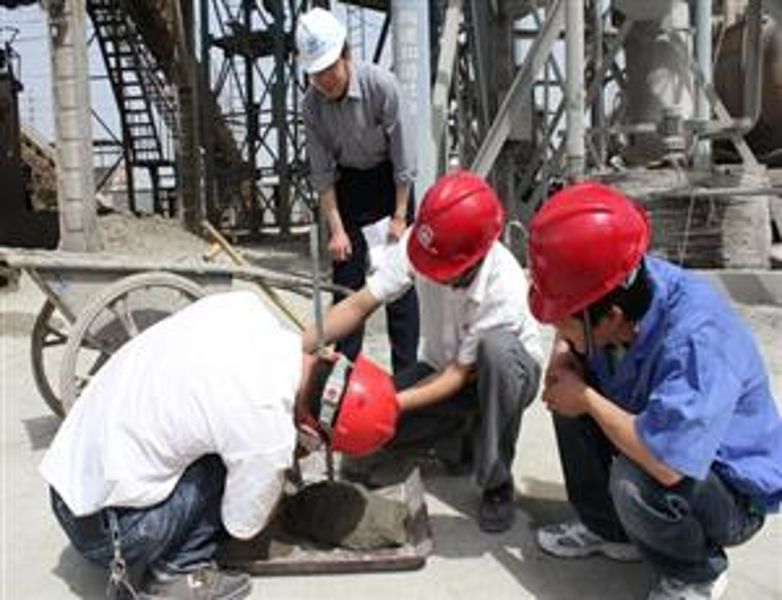 建安公司宏基公司在優(yōu)化混凝土配合比...